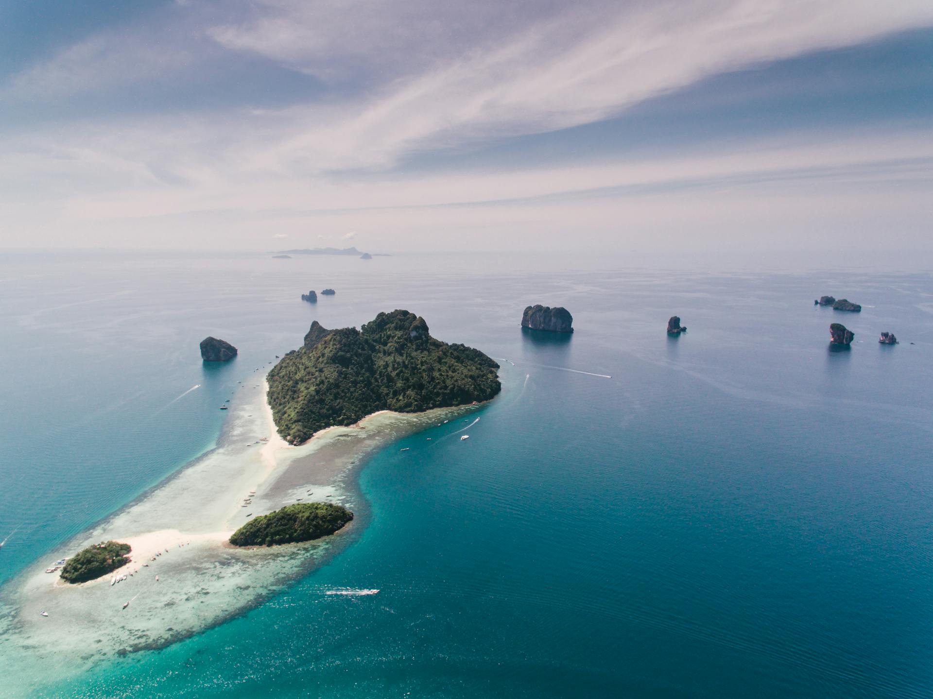 Learn Koh Samui’s traditions with expert guidance